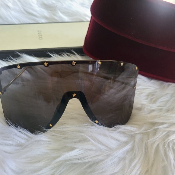 Gucci Rimless Shield Sunglasses w/ Star Studs - Picture 10 of 14